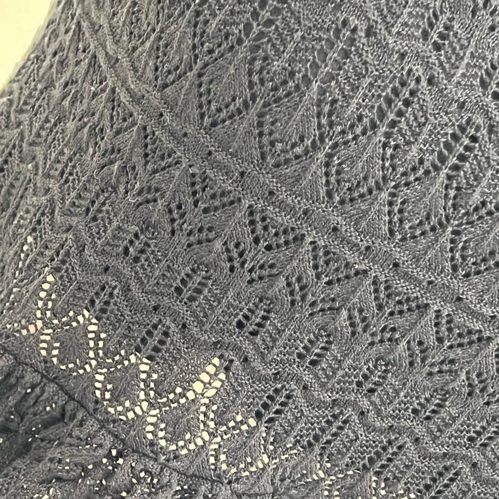 House of Harlow 1960 Black Lace Peplum Top - Picture 2 of 3